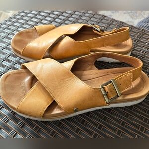 UGG Women's Leather Crisscross Slingback Sandals in Tan